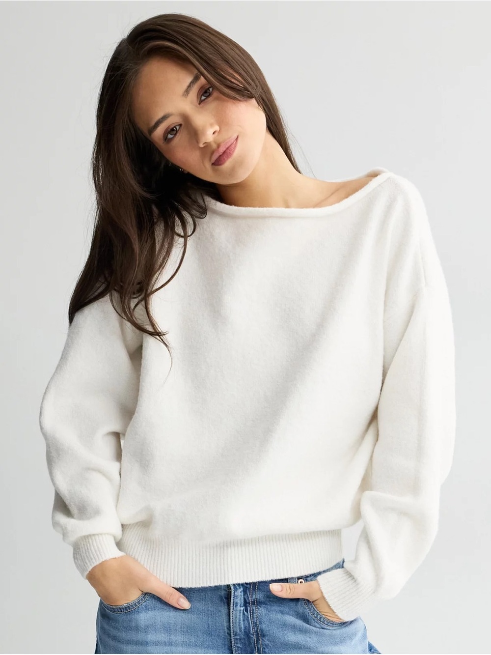 Juniors' SO® Off Shoulder Sweater
 - Cream